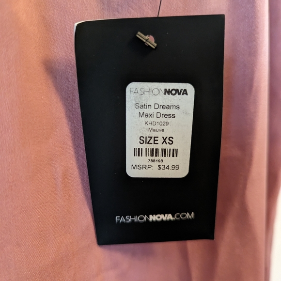 FASHION NOVA Mauve Satin Button down maxi dress in Pink Size XS - Picture 3 of 4